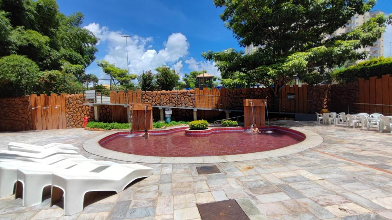 Golden Dolphin Gd - Suite 4 Adultos E 1 Crianca Ate 5 Anos Caldas Novas Exterior foto